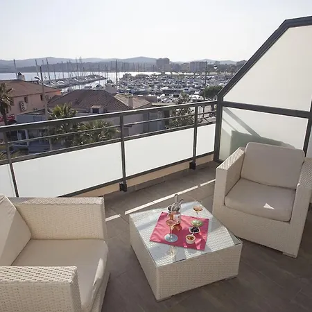 Baptistin فندق لو لا فاندو