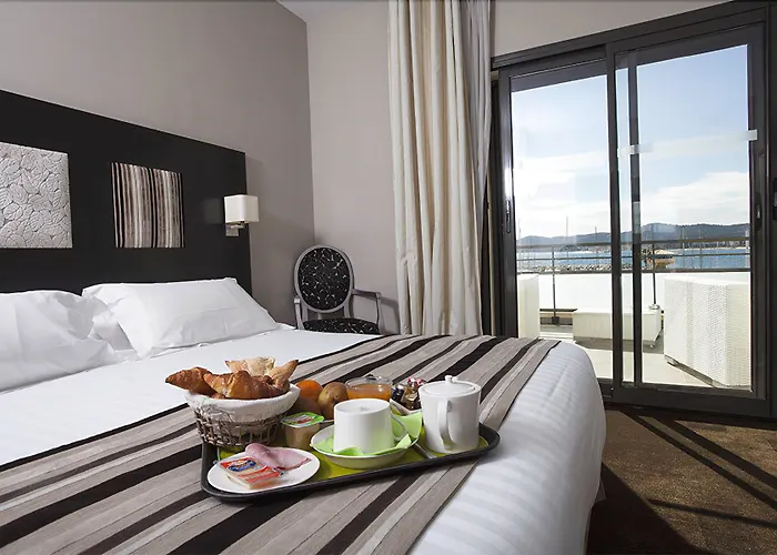 Отель Baptistin