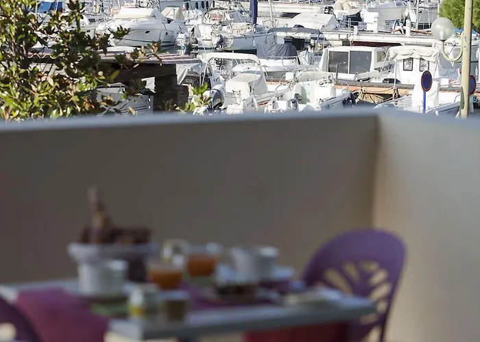 Baptistin 3* Ле-Лаванду