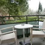 Baptistin Hotel