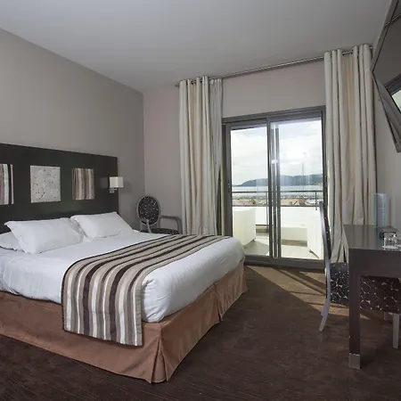 Ξενοδοχείο Baptistin 3*